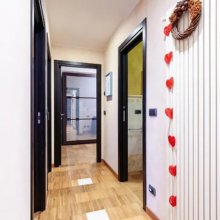 Beatrice Apartment *
